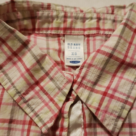 Girls Old Navy top - Picture 3 of 4